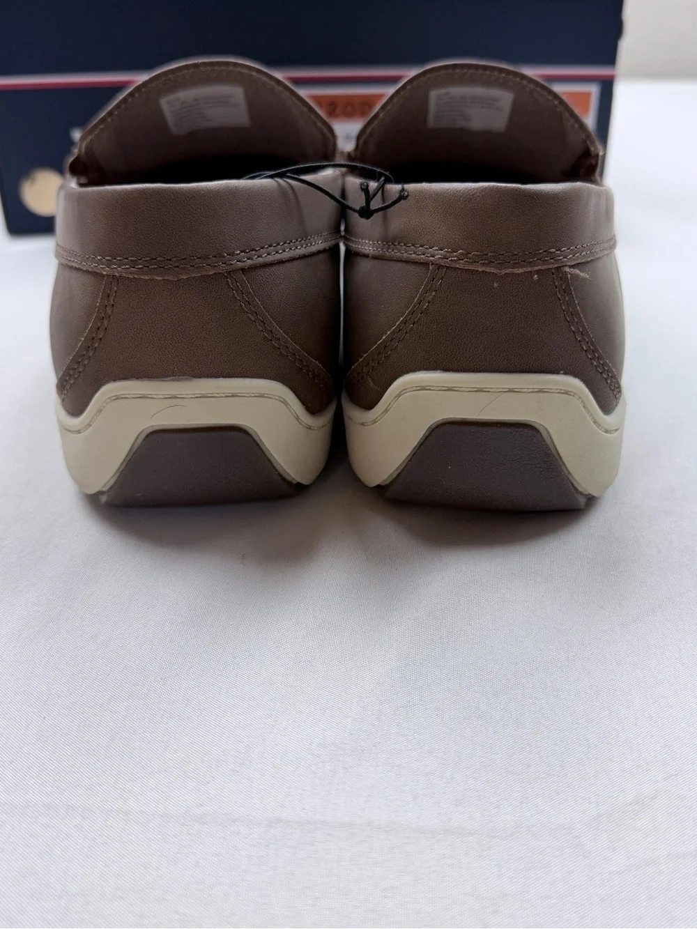 Men's Izod Casual Slip-On Shoes in Brown - Comfortable Everyday Style